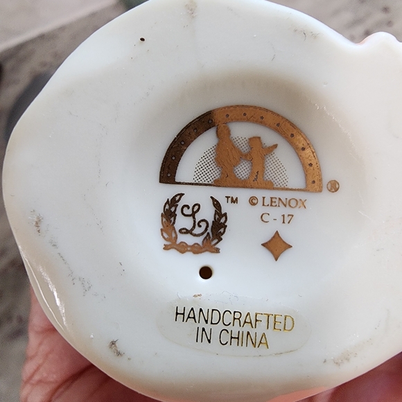 Lenox Handcrafted Ceramic Base - Picture 3 of 3